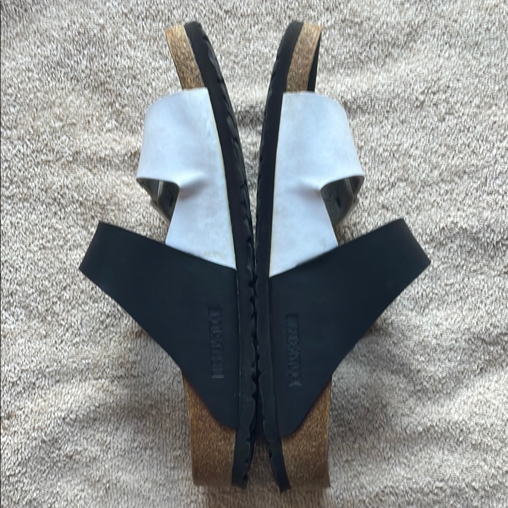 Birkenstock 42 Black/White Slide Sandal - Picture 2 of 10